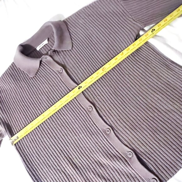 The Kate cardigan in oatmeal tan small - Picture 9 of 12